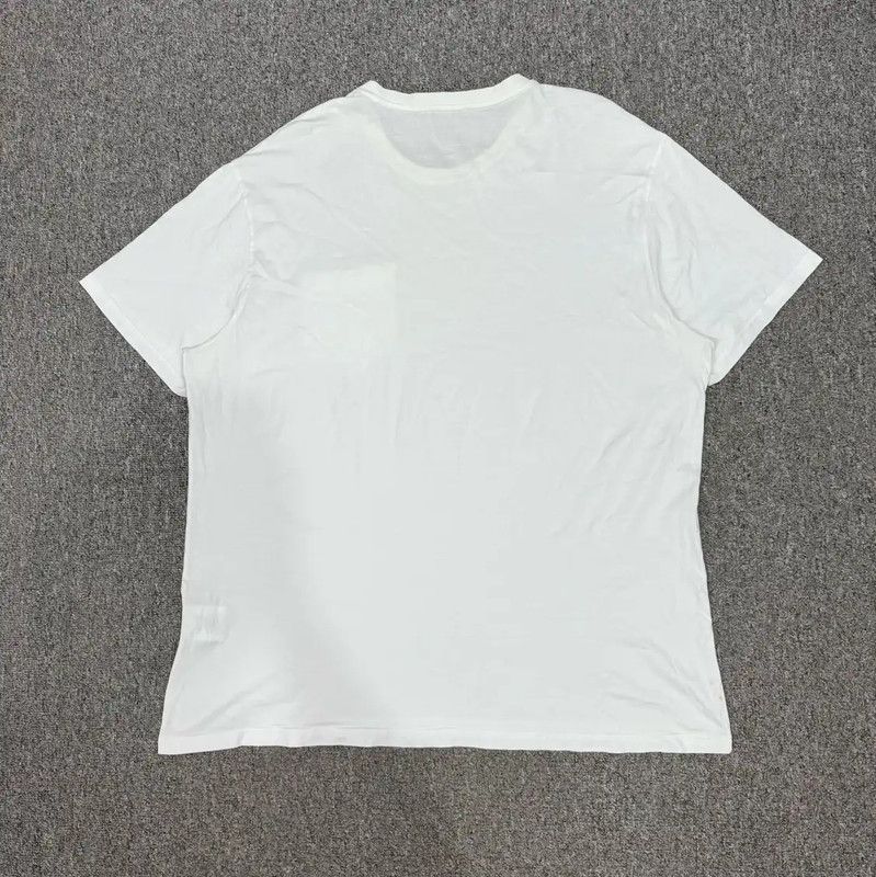 Givenchy Givenchy White Cotton Men's T-Shirt XL 0089 Size US XL / EU 56 / 4 - 2 Thumbnail