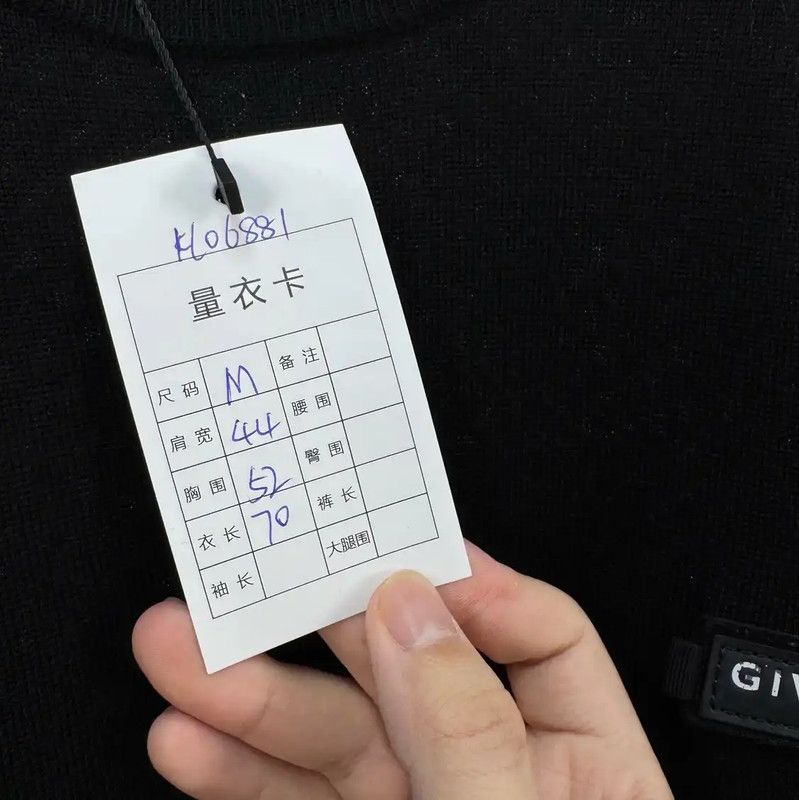 Givenchy Givenchy Black Wool Logo Long Sleeve Knit Sweater 0089 Size US M / EU 48-50 / 2 - 7 Thumbnail
