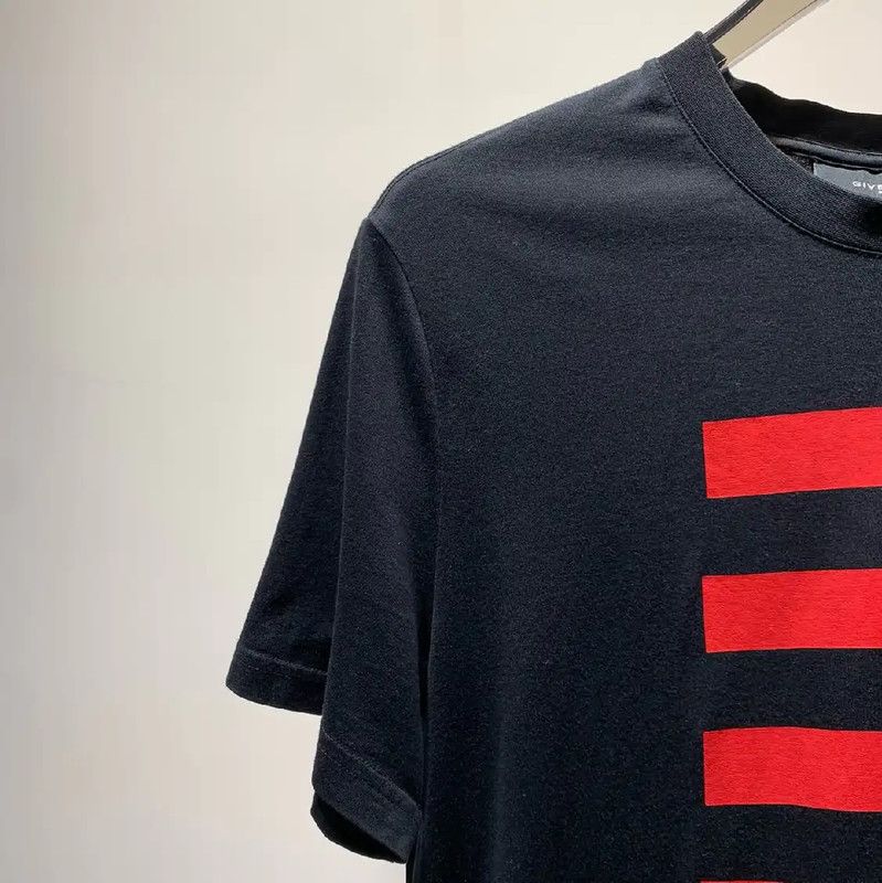 Givenchy Givenchy Black Cotton Men's T-Shirt 0089 Size US S / EU 44-46 / 1 - 5 Thumbnail