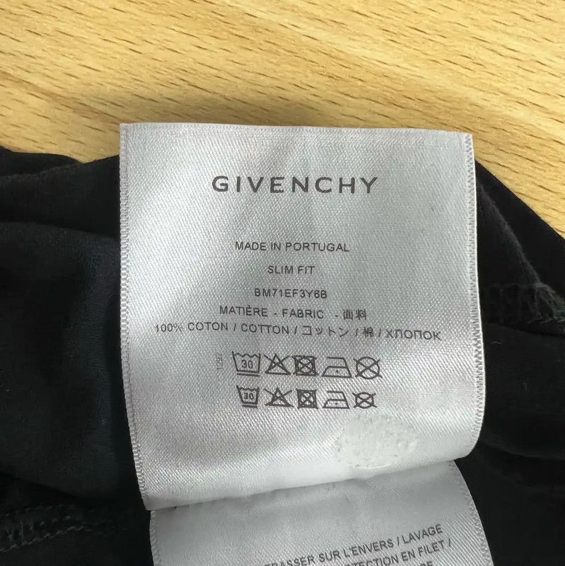 Givenchy Givenchy Black Cotton Men's T-Shirt 0089 Size US L / EU 52-54 / 3 - 5 Thumbnail
