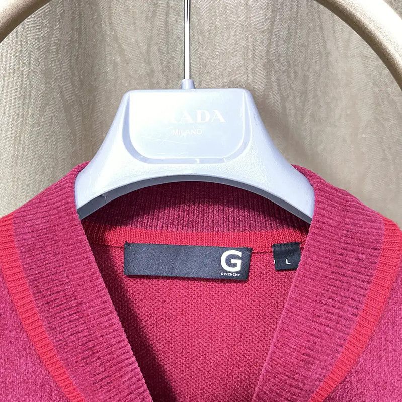 Givenchy Givenchy Men's Wool Sweater in Fuchsia Color 0089 Size US L / EU 52-54 / 3 - 2 Thumbnail