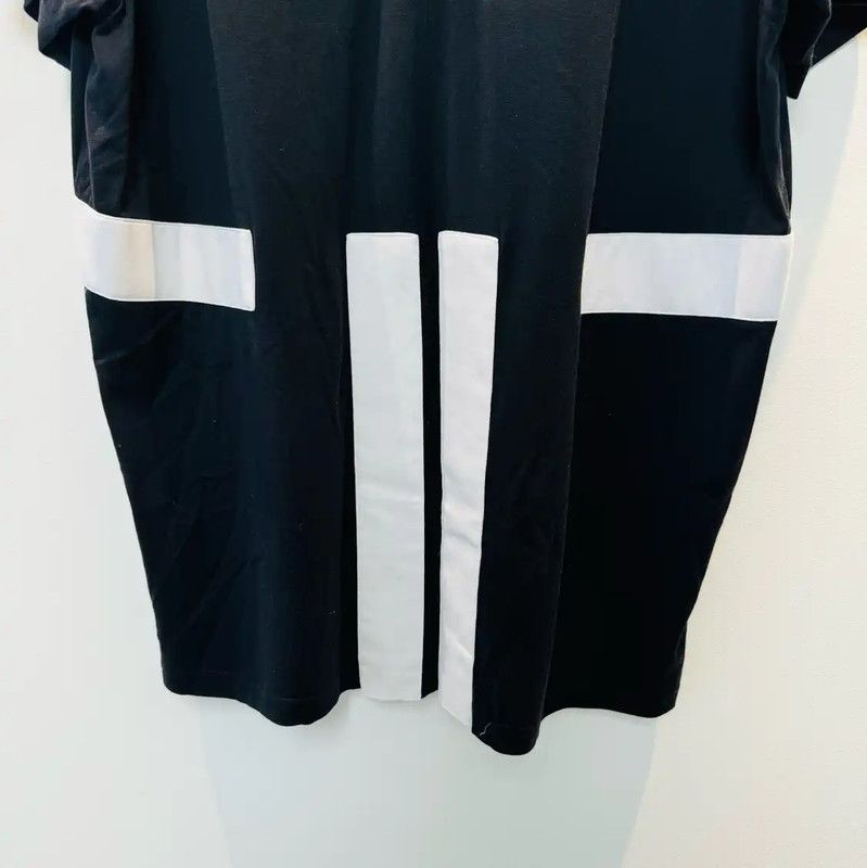 Givenchy Givenchy Black Cotton T-Shirt for Men 0089 Size US XS / EU 42 / 0 - 3 Thumbnail