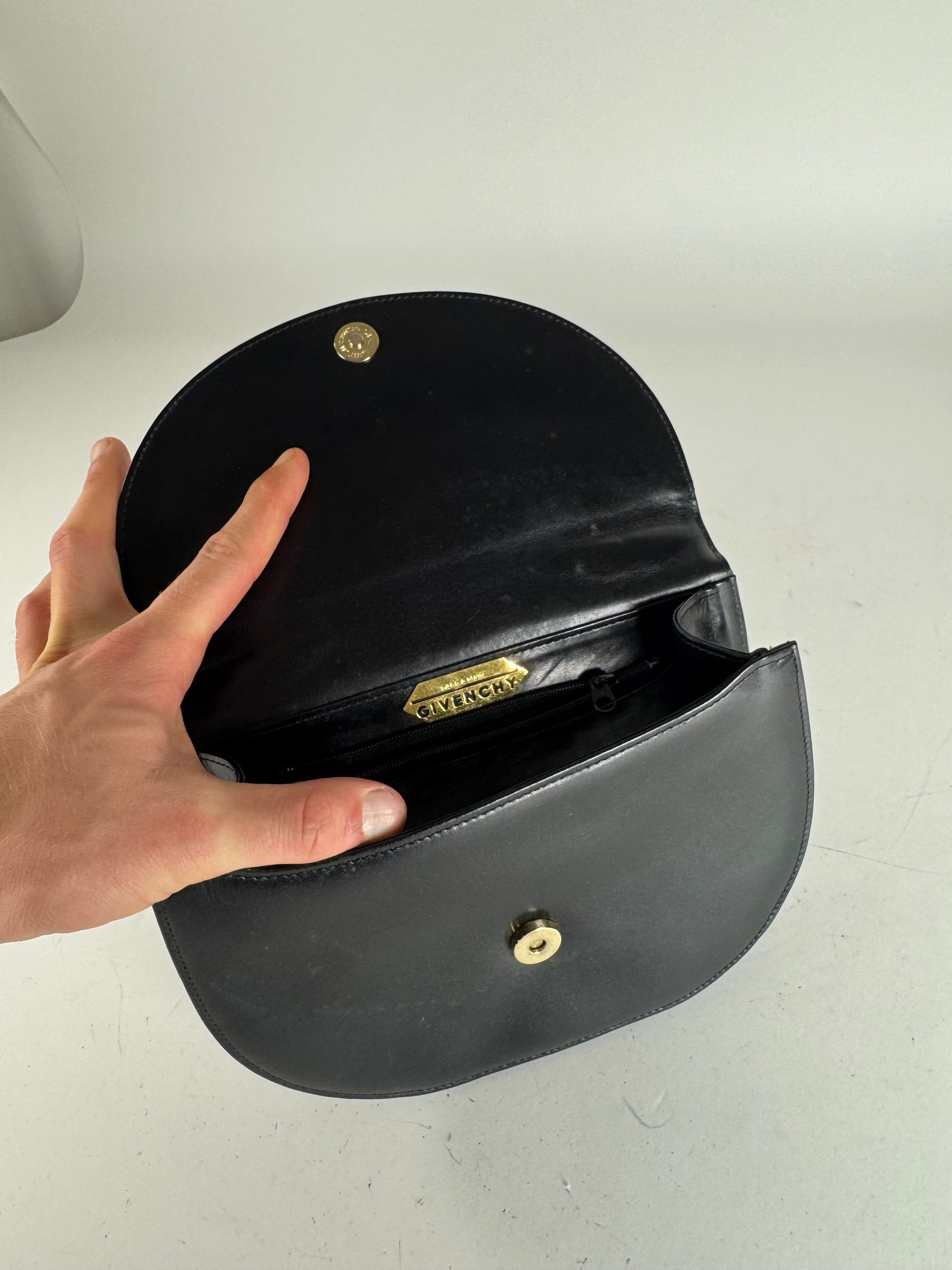 Givenchy Vintage Leather Bag Black Size ONE SIZE - 11 Thumbnail