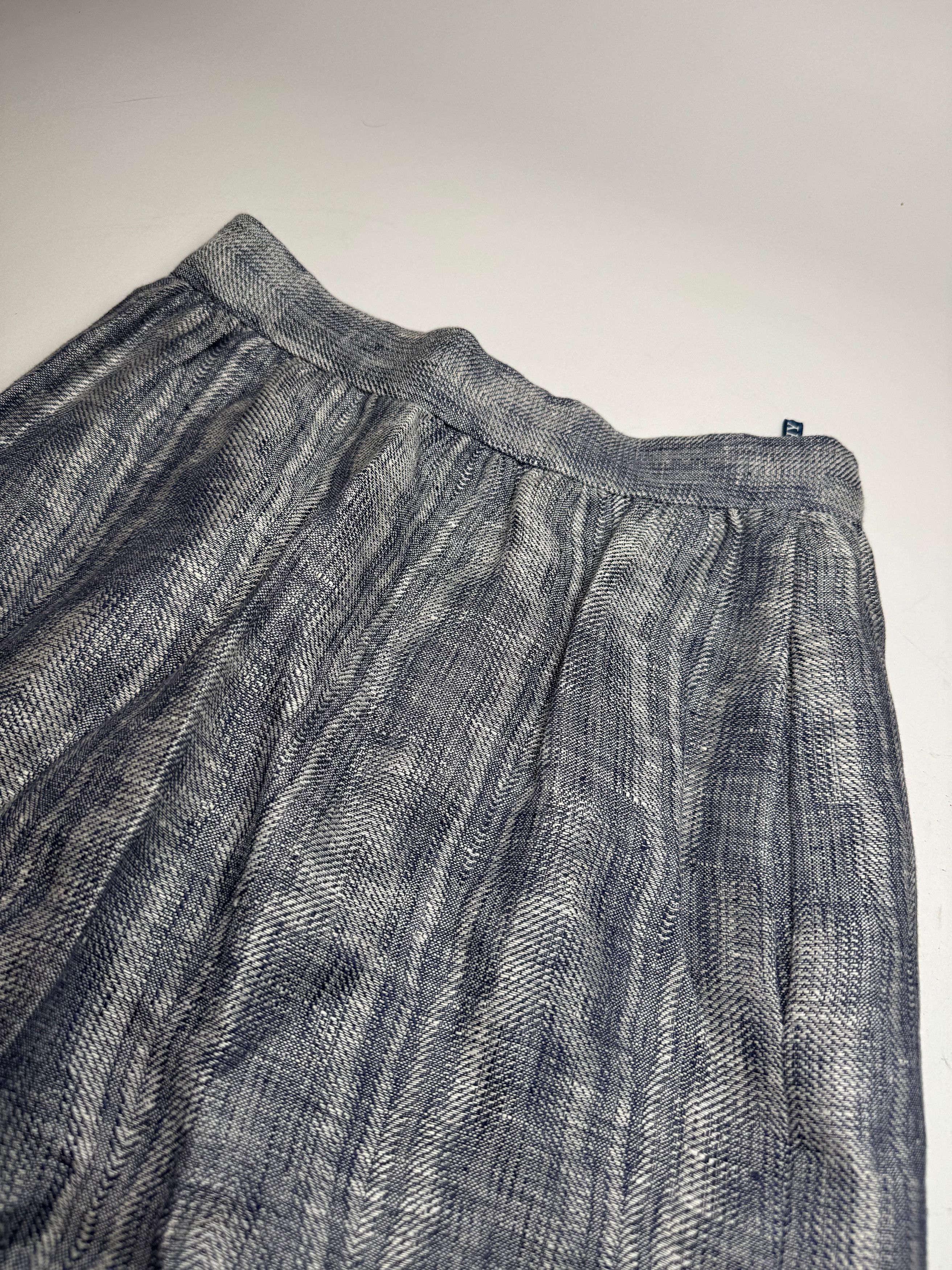 Givenchy Vintage Wool Skirt 36/S Size 24" / US 00 / IT 34 - 7 Thumbnail
