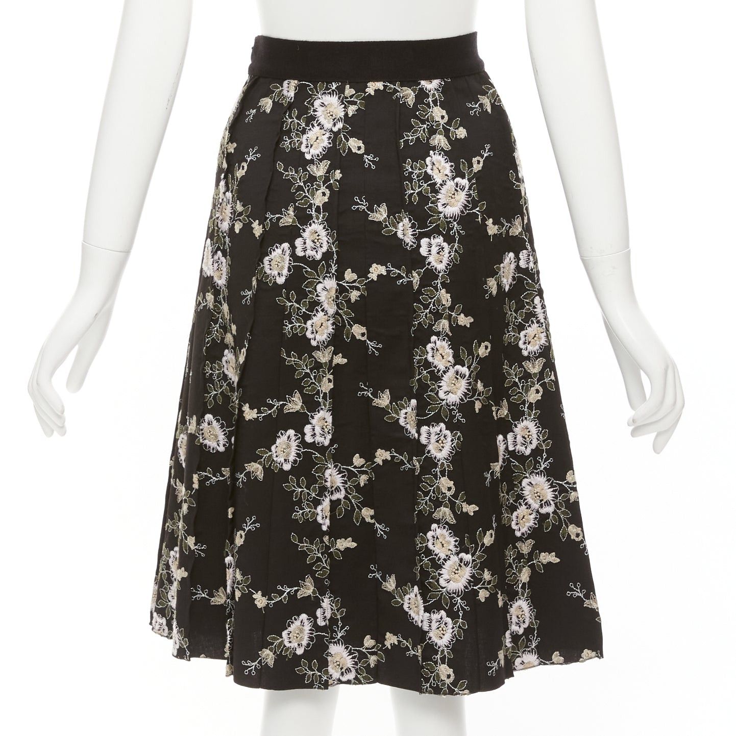Giambattista Valli GIAMBATTISTA VALLI black pink floral embroidered 100% wool midi skirt IT38 XS Size 26" / US 2 / IT 38 - 5 Thumbnail