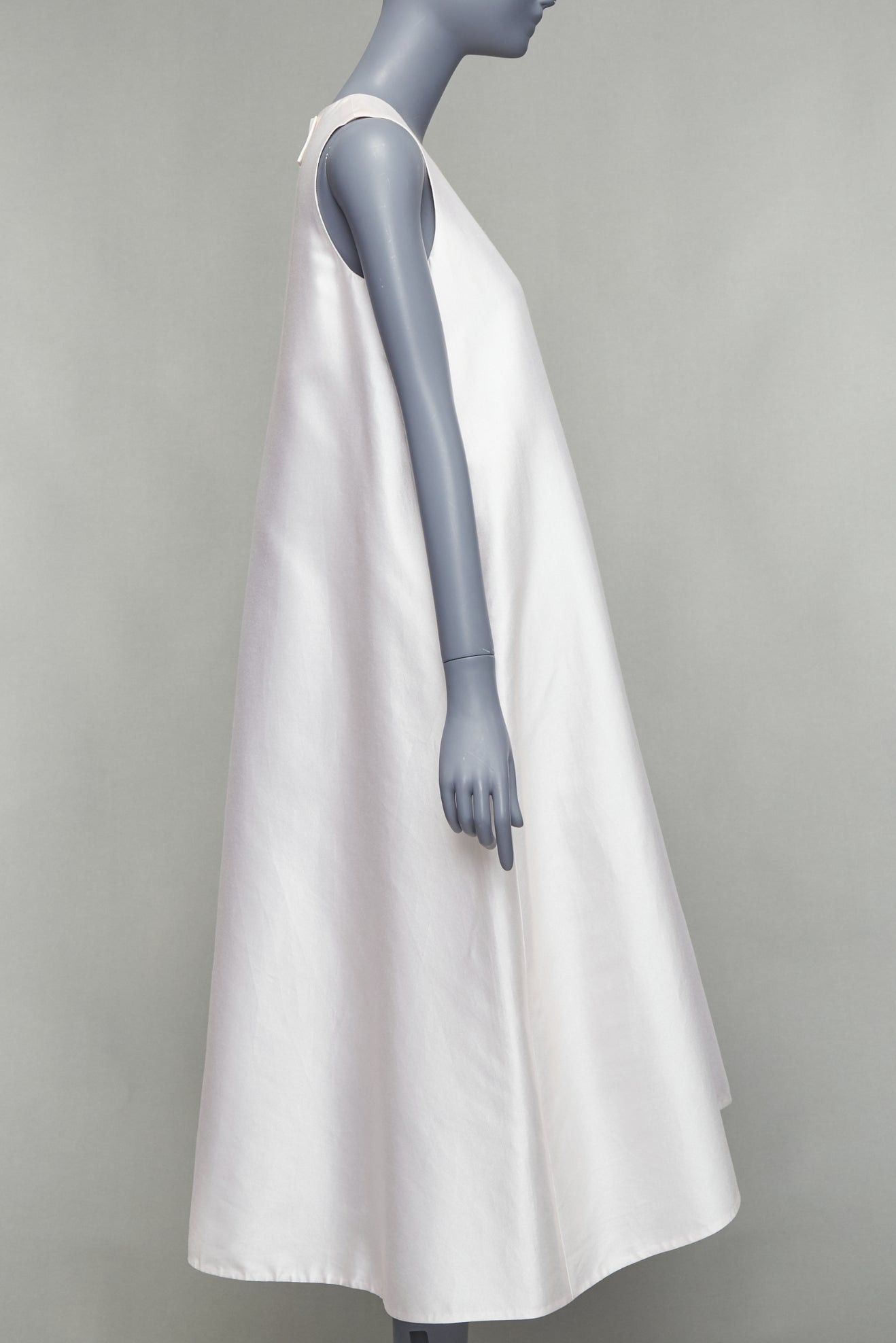 Melitta Baumeister MELITTA BAUMEISTER 2019 cream silk cotton bow back midi tent dress US0 XS Size XS / US 0-2 / IT 36-38 - 4 Thumbnail