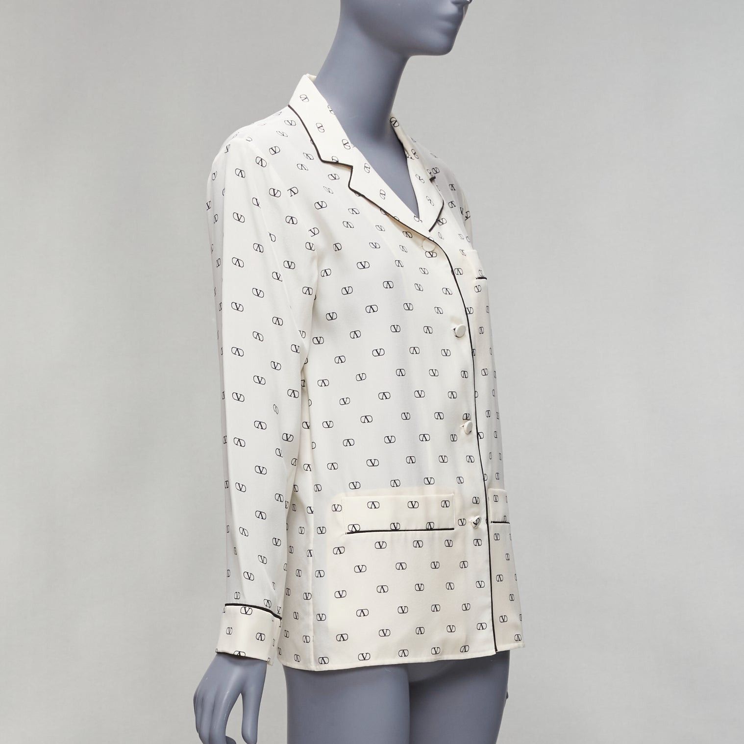 Valentino VALENTINO cream 100% silk V logo black piping collared pajama shirt IT36 XXS Size XS / US 0-2 / IT 36-38 - 3 Thumbnail