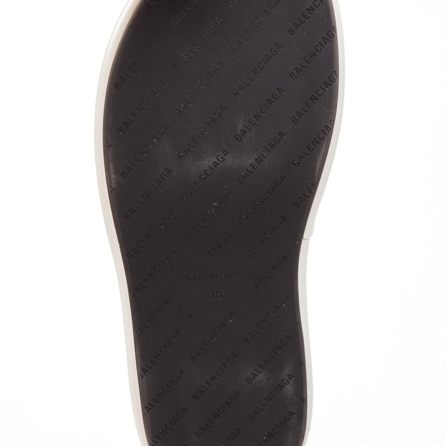 Balenciaga BALENCIAGA Rise white calf leather black logo padded wedged slides EU38 Size US 8 / IT 38 - 10 Thumbnail