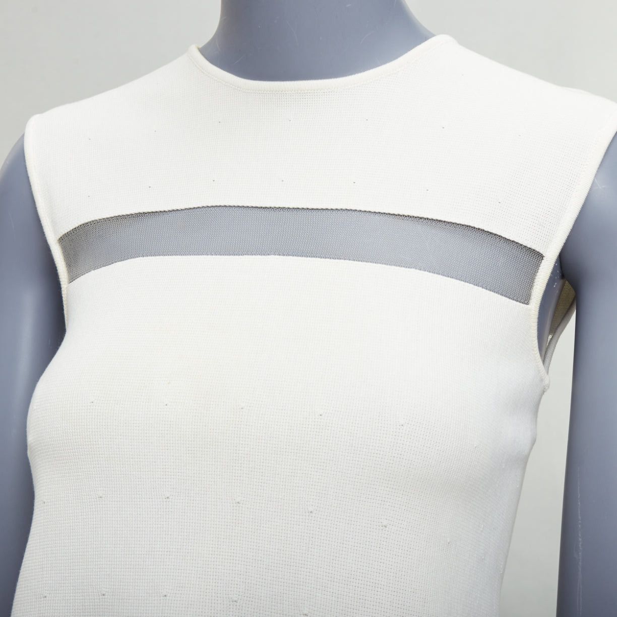 Giambattista Valli GIAMBATTISTA VALLI cream cotton sheer panel peplum top IT38 XXS Size XS / US 0-2 / IT 36-38 - 2 Thumbnail