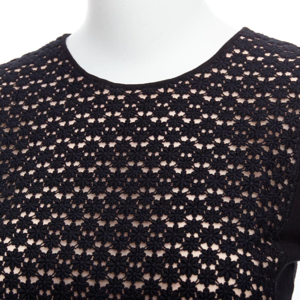 Giambattista Valli GIAMBATTISTA VALLI black pink overlay bow detail lace sweater XXS Size XS / US 0-2 / IT 36-38 - 2 Thumbnail