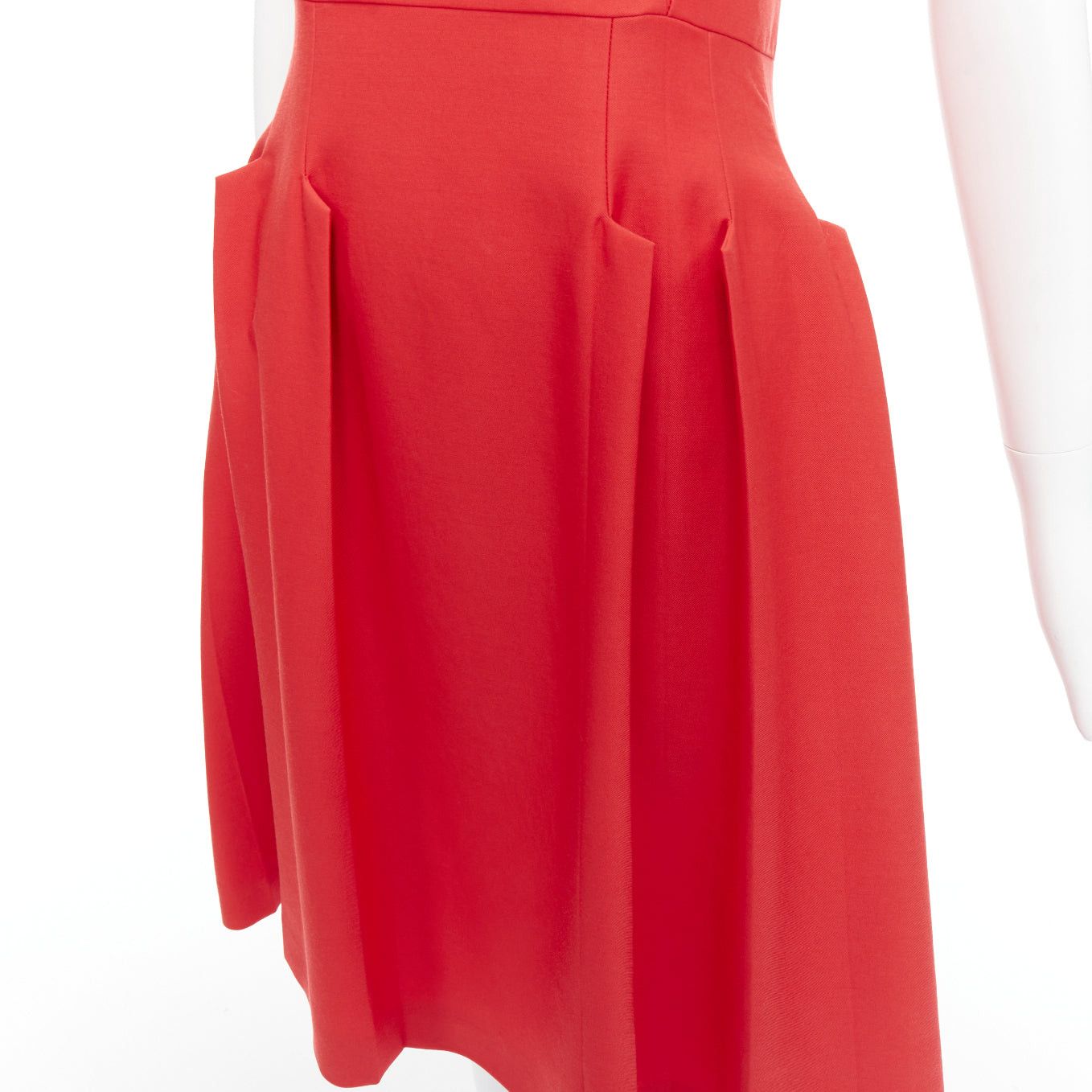Bottega Veneta BOTTEGA VENETA red 100% vrigin wool 3D pleated crew neck fit flare dress Size S / US 4 / IT 40 - 2 Thumbnail