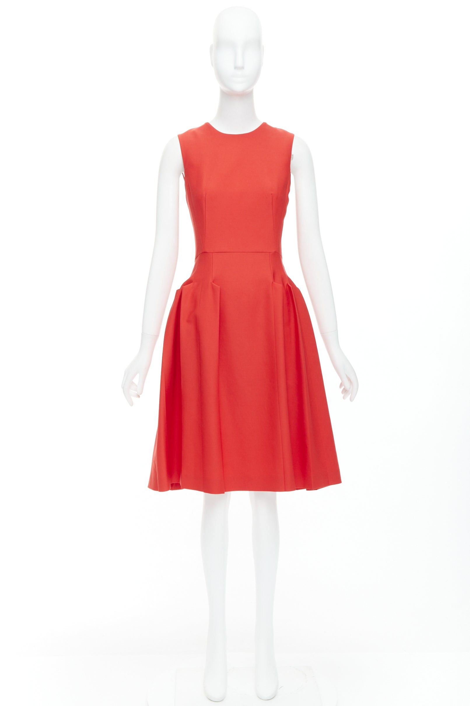 Bottega Veneta BOTTEGA VENETA red 100% vrigin wool 3D pleated crew neck fit flare dress Size S / US 4 / IT 40 - 9 Thumbnail
