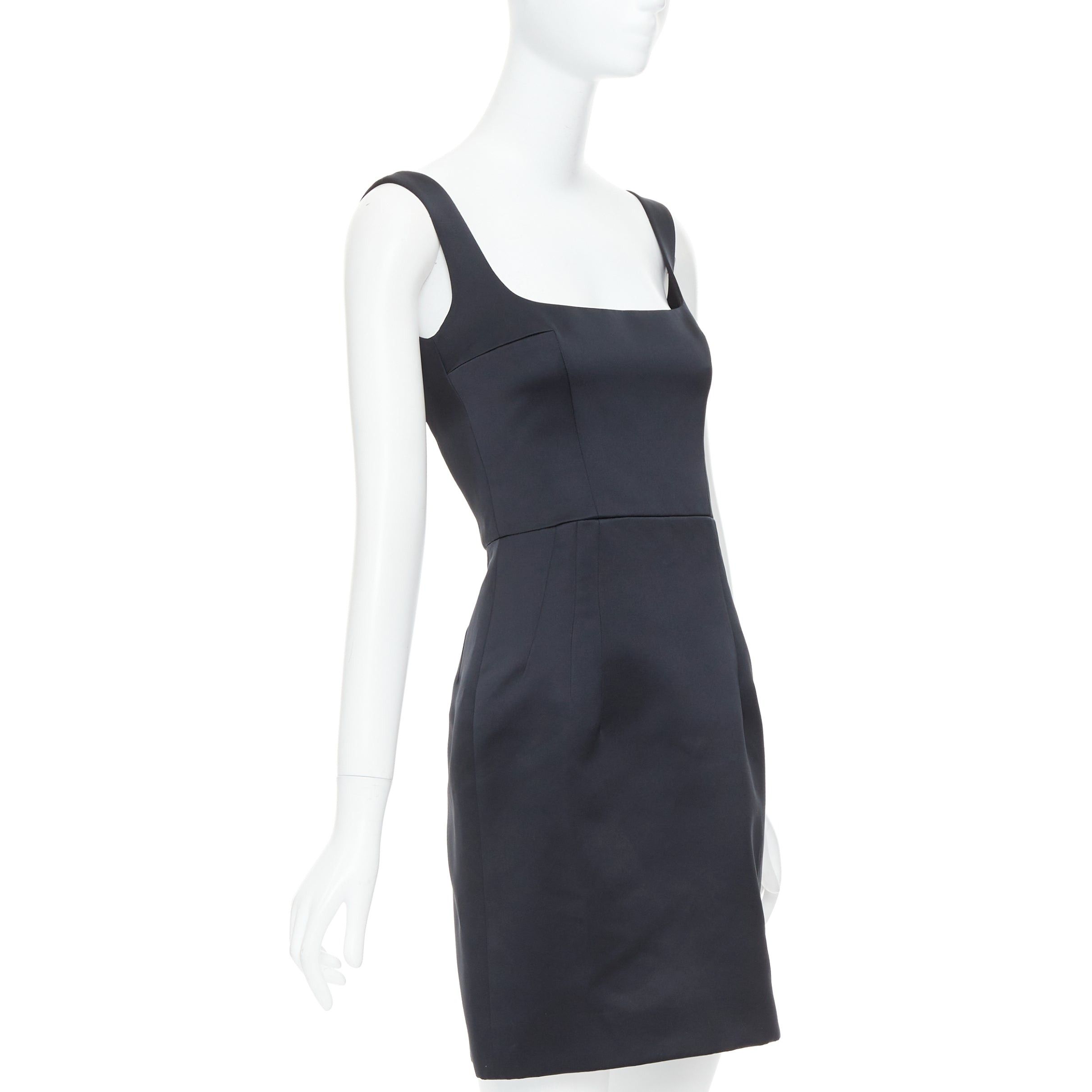 Emilia Wickstead EMILIA WICKSTEAD 2021 Salma black duchess satin structured hip dress UK6 S Size M / US 6-8 / IT 42-44 - 3 Thumbnail