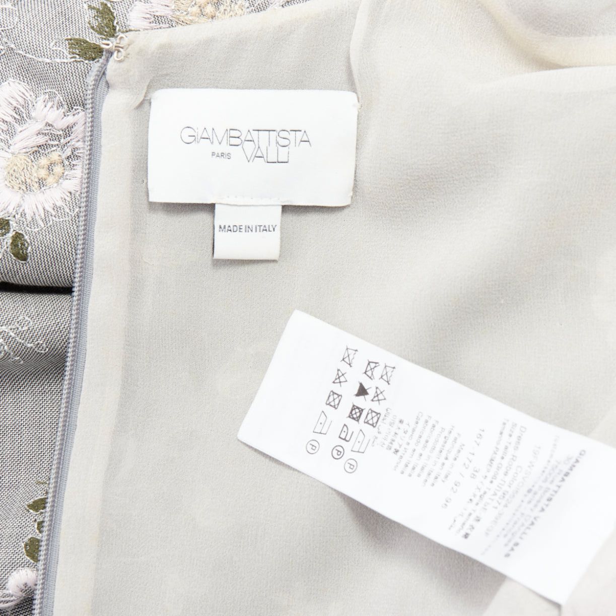 Giambattista Valli GIAMBATTISTA VALLI grey wool floral embroidery cascade bell sleeve dress IT38 XXS Size XS / US 0-2 / IT 36-38 - 8 Thumbnail