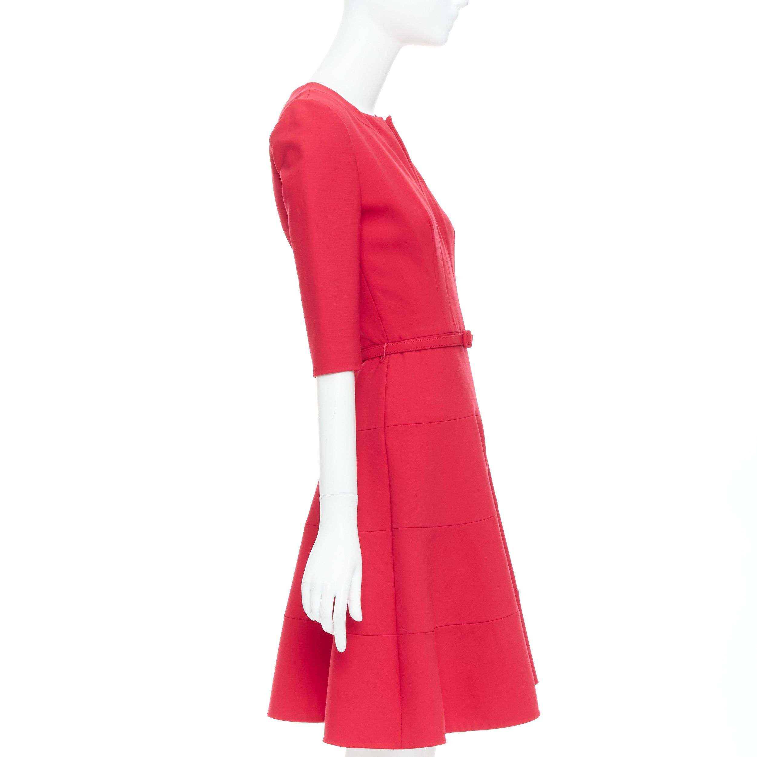 Oscar De La Renta OSCAR DE LA RENTA R17 red virgin wool blend slit neck pleated belted dress US0 XS Size XS / US 0-2 / IT 36-38 - 4 Thumbnail