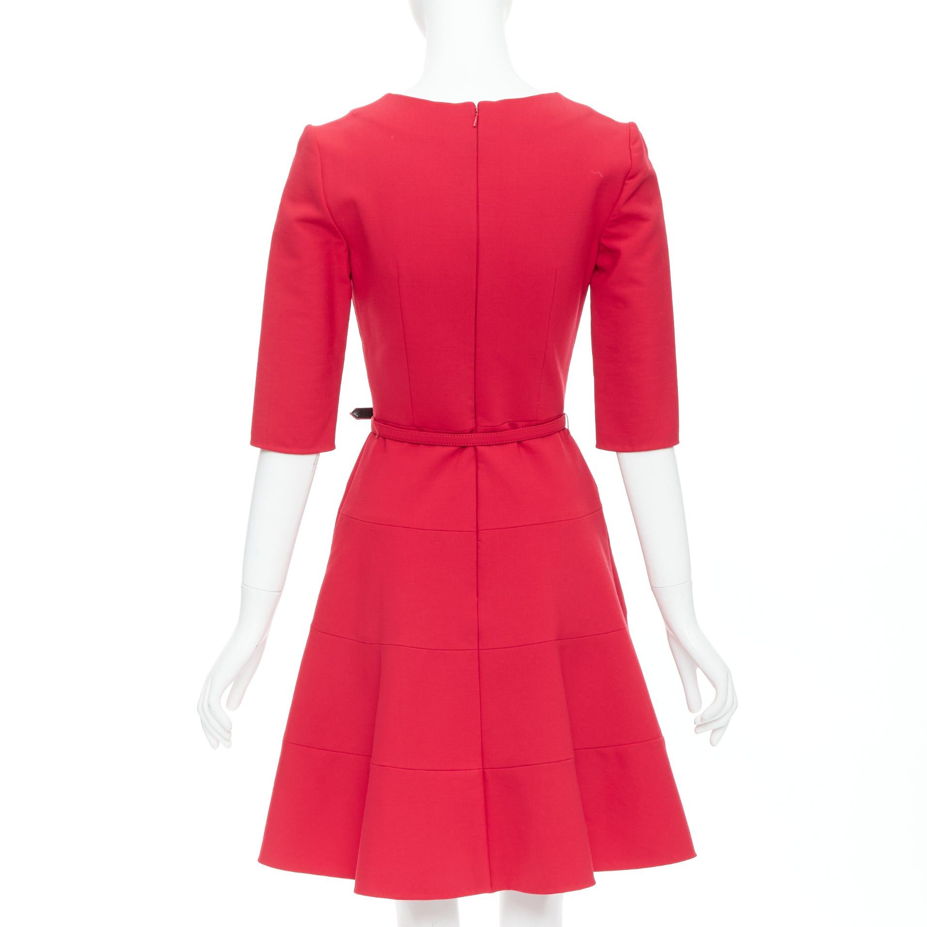 Oscar De La Renta OSCAR DE LA RENTA R17 red virgin wool blend slit neck pleated belted dress US0 XS Size XS / US 0-2 / IT 36-38 - 5 Thumbnail