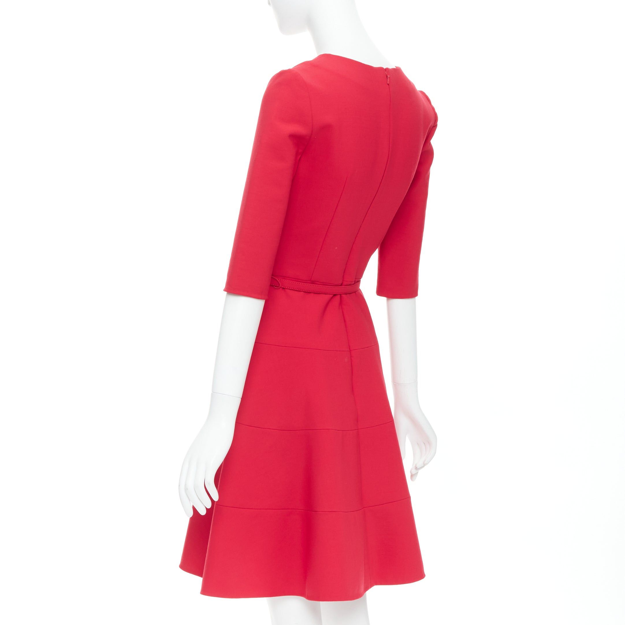 Oscar De La Renta OSCAR DE LA RENTA R17 red virgin wool blend slit neck pleated belted dress US0 XS Size XS / US 0-2 / IT 36-38 - 6 Thumbnail