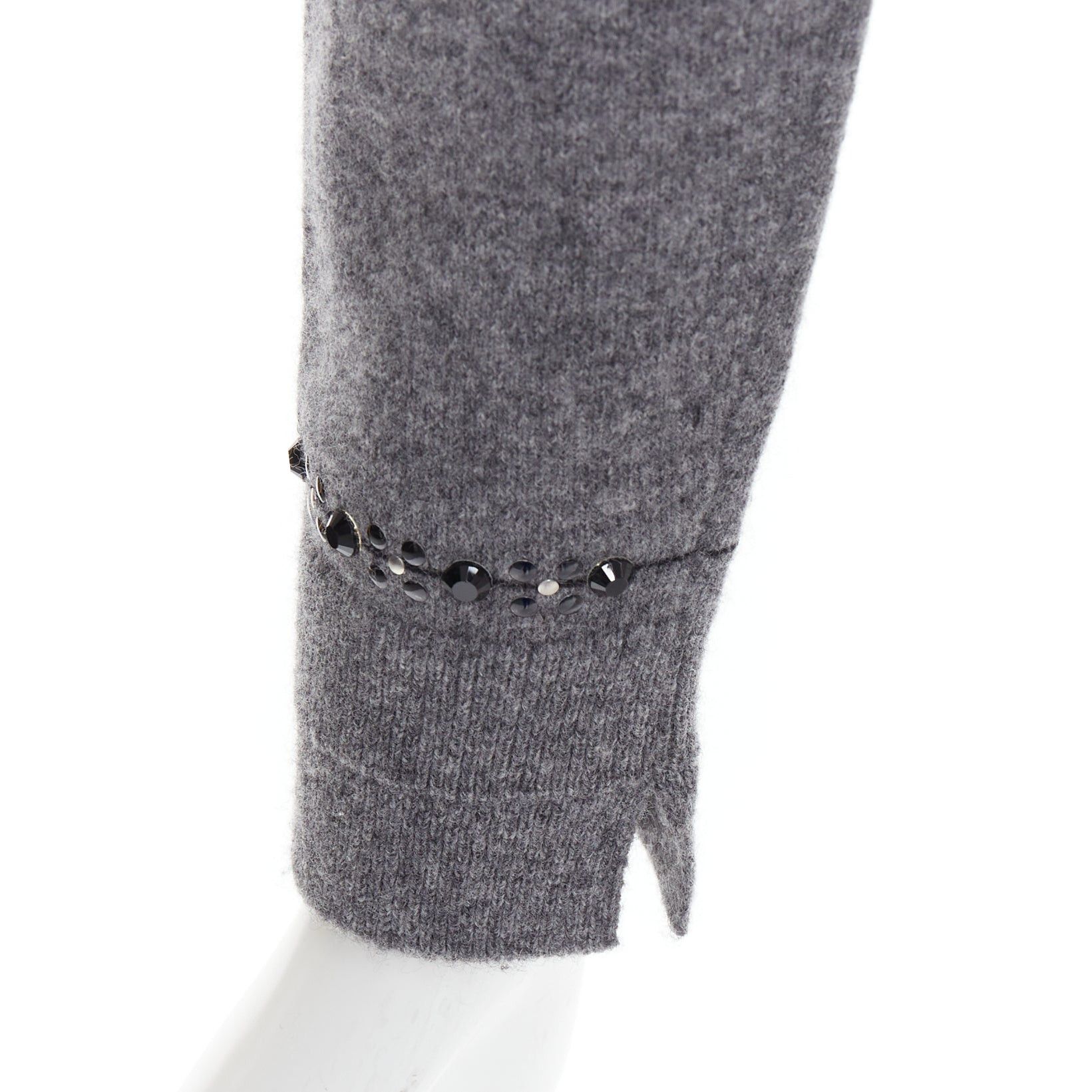 Marc Jacobs MARC JACOBS grey wool cashmere embellished trim cardigan sweater XS Size XS / US 0-2 / IT 36-38 - 8 Thumbnail