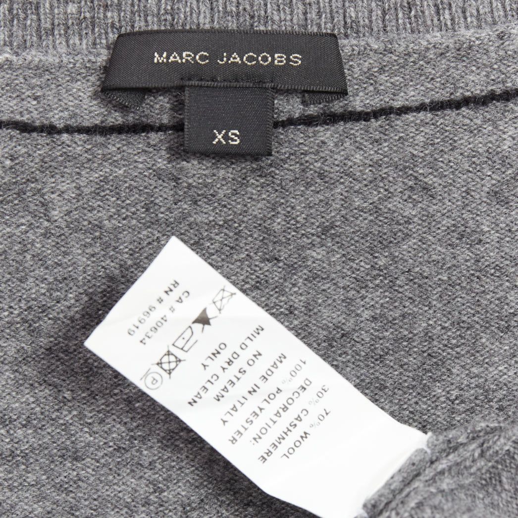 Marc Jacobs MARC JACOBS grey wool cashmere embellished trim cardigan sweater XS Size XS / US 0-2 / IT 36-38 - 9 Thumbnail