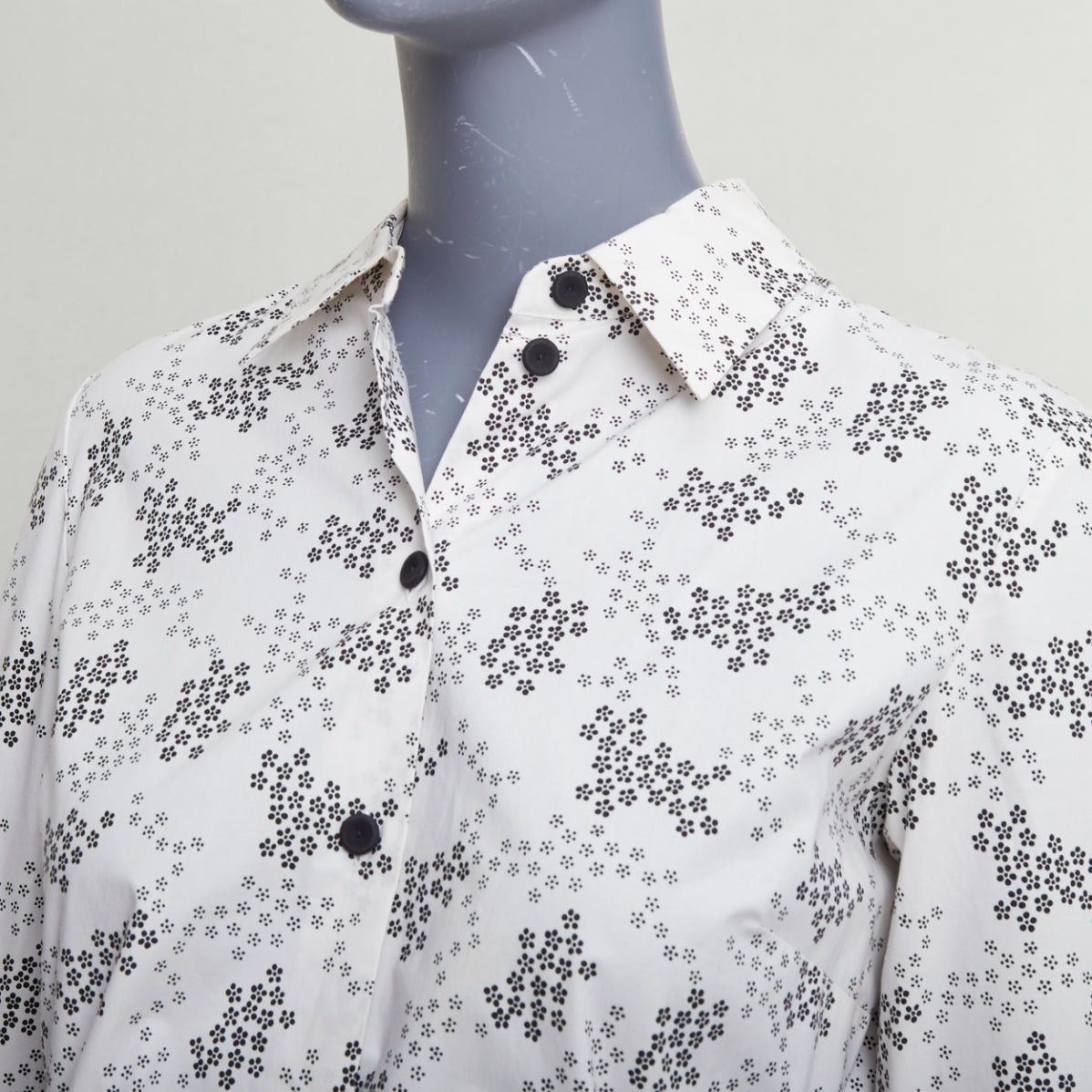 Bottega Veneta BOTTEGA VENETA cream cotton floral print wrap belted shirt dress IT38 XS Size XS / US 0-2 / IT 36-38 - 7 Thumbnail