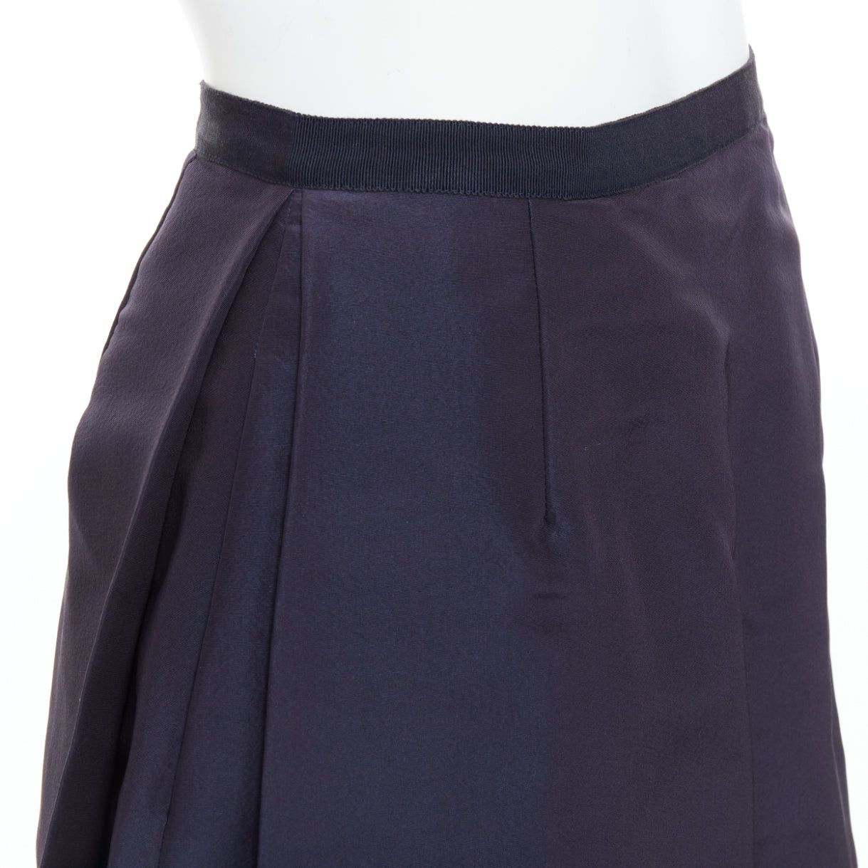 Oscar De La Renta OSCAR DE LA RENTA 2007 navy 100% silk side pleat bubble skirt US0 XS Size 26" / US 2 / IT 38 - 7 Thumbnail