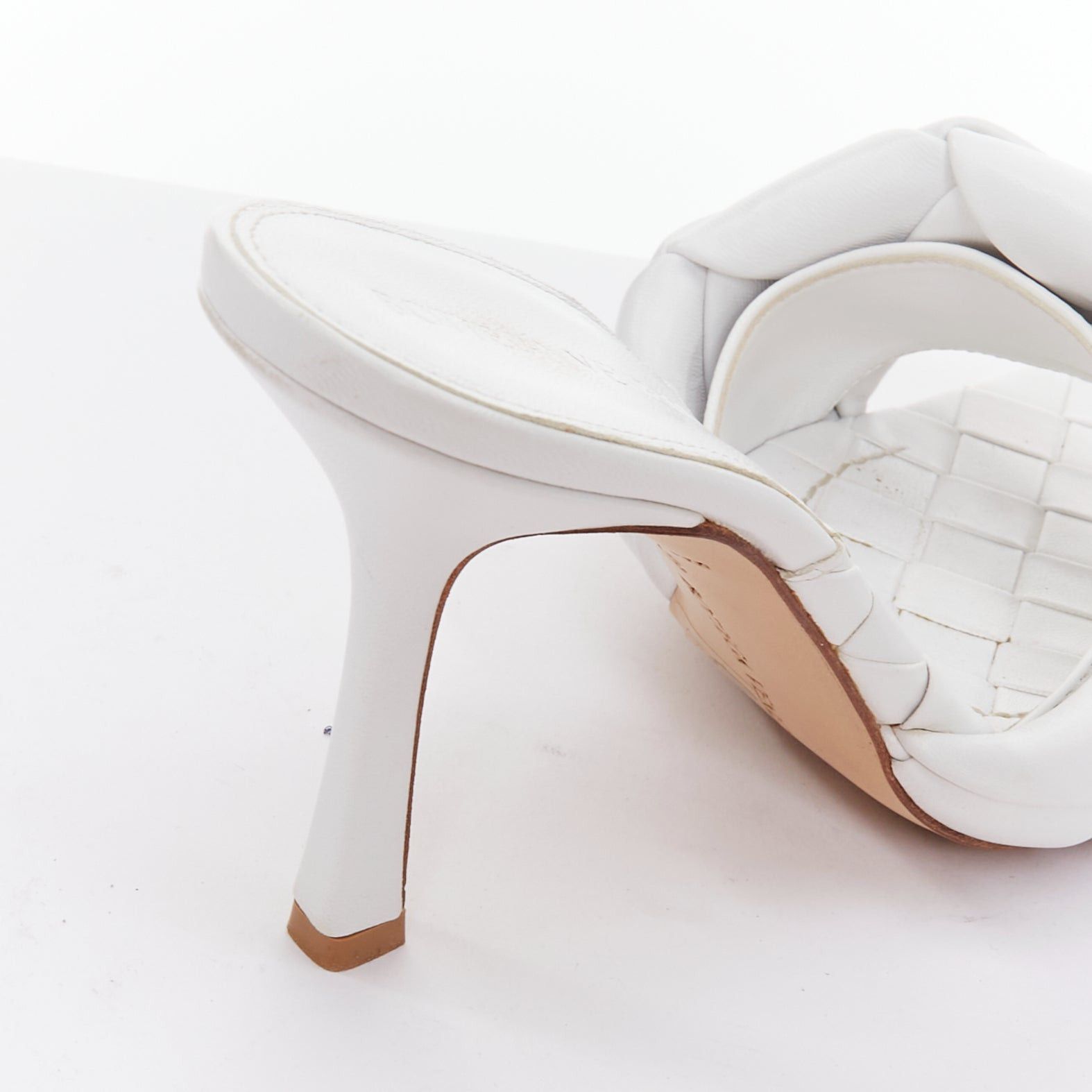 Bottega Veneta BOTTEGA VENETA Lido Optic White maxi woven lambskin mule heels EU37 Size US 7 / IT 37 - 8 Thumbnail