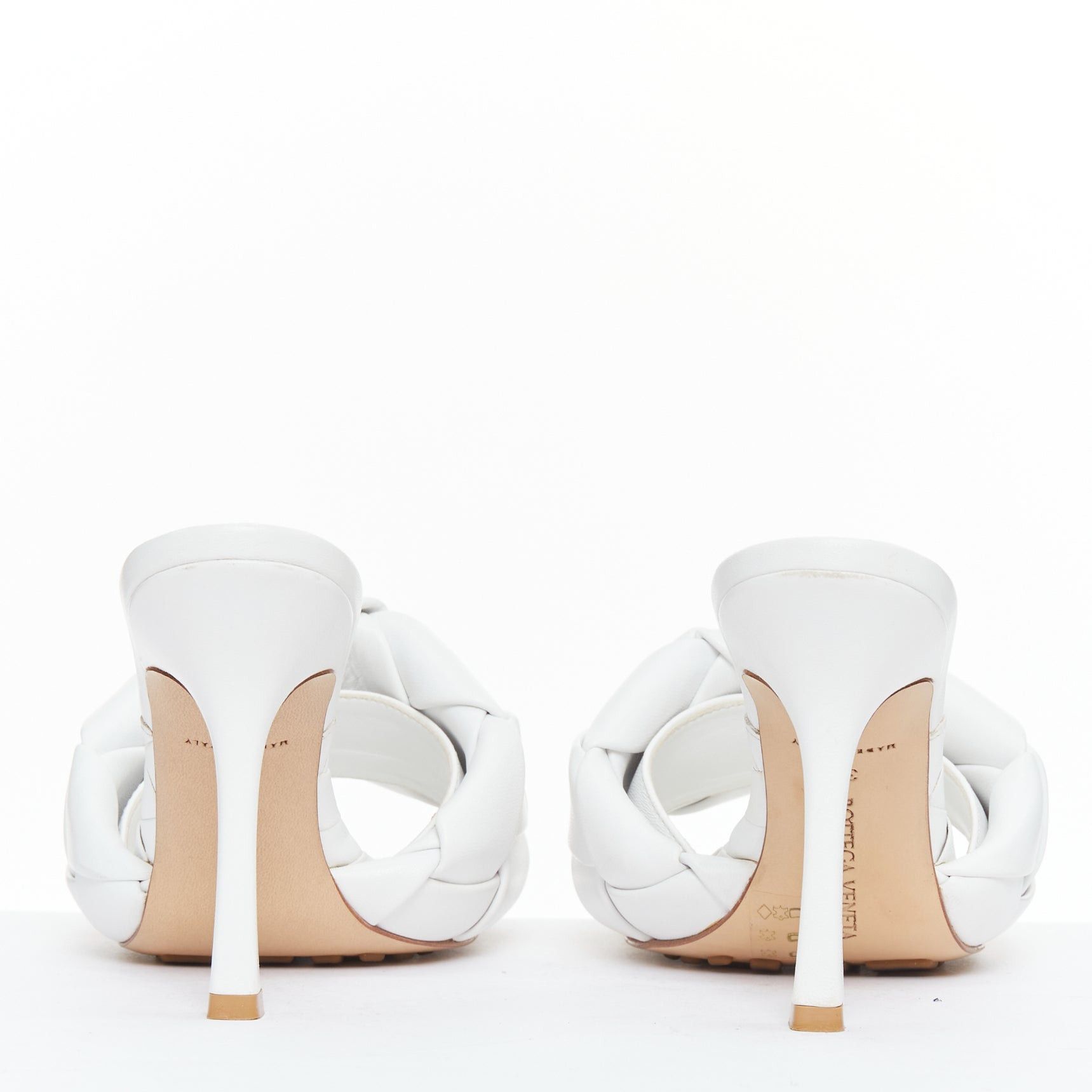 Bottega Veneta BOTTEGA VENETA Lido Optic White maxi woven lambskin mule heels EU37 Size US 7 / IT 37 - 5 Thumbnail