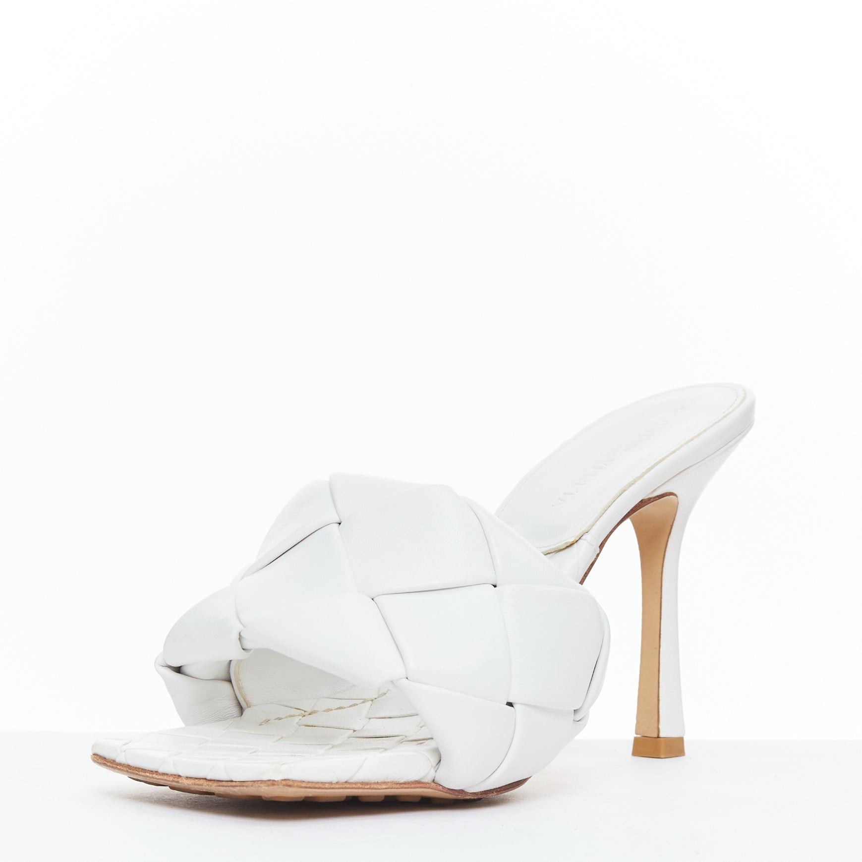 Bottega Veneta BOTTEGA VENETA Lido Optic White maxi woven lambskin mule heels EU37 Size US 7 / IT 37 - 4 Thumbnail