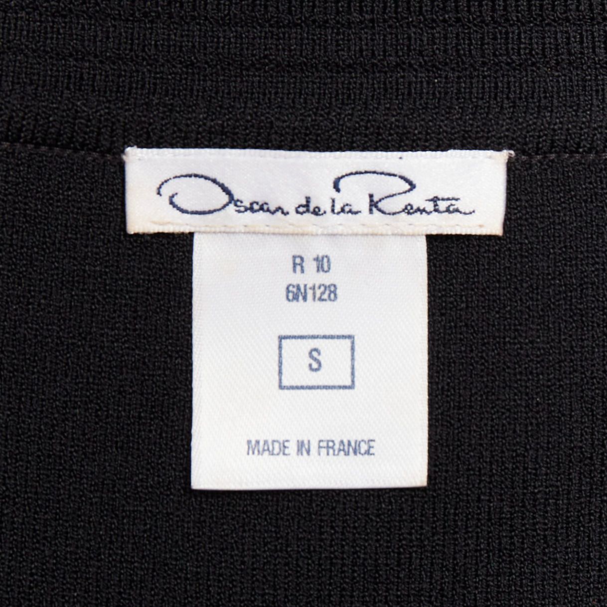 Oscar De La Renta OSCAR DE LA RENTA R10 black viscose blend cowl neck short top S Size S / US 4 / IT 40 - 8 Thumbnail