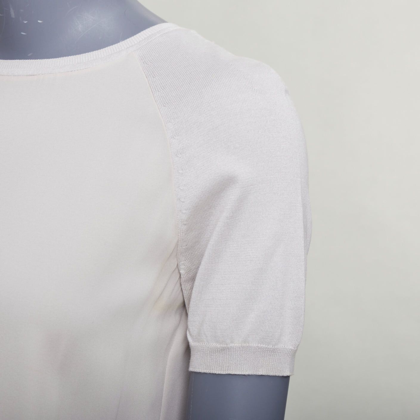 Loro Piana LORO PIANA grey silk bi fabric raglan short sleeve logo charm top IT38 XS Size XS / US 0-2 / IT 36-38 - 7 Thumbnail