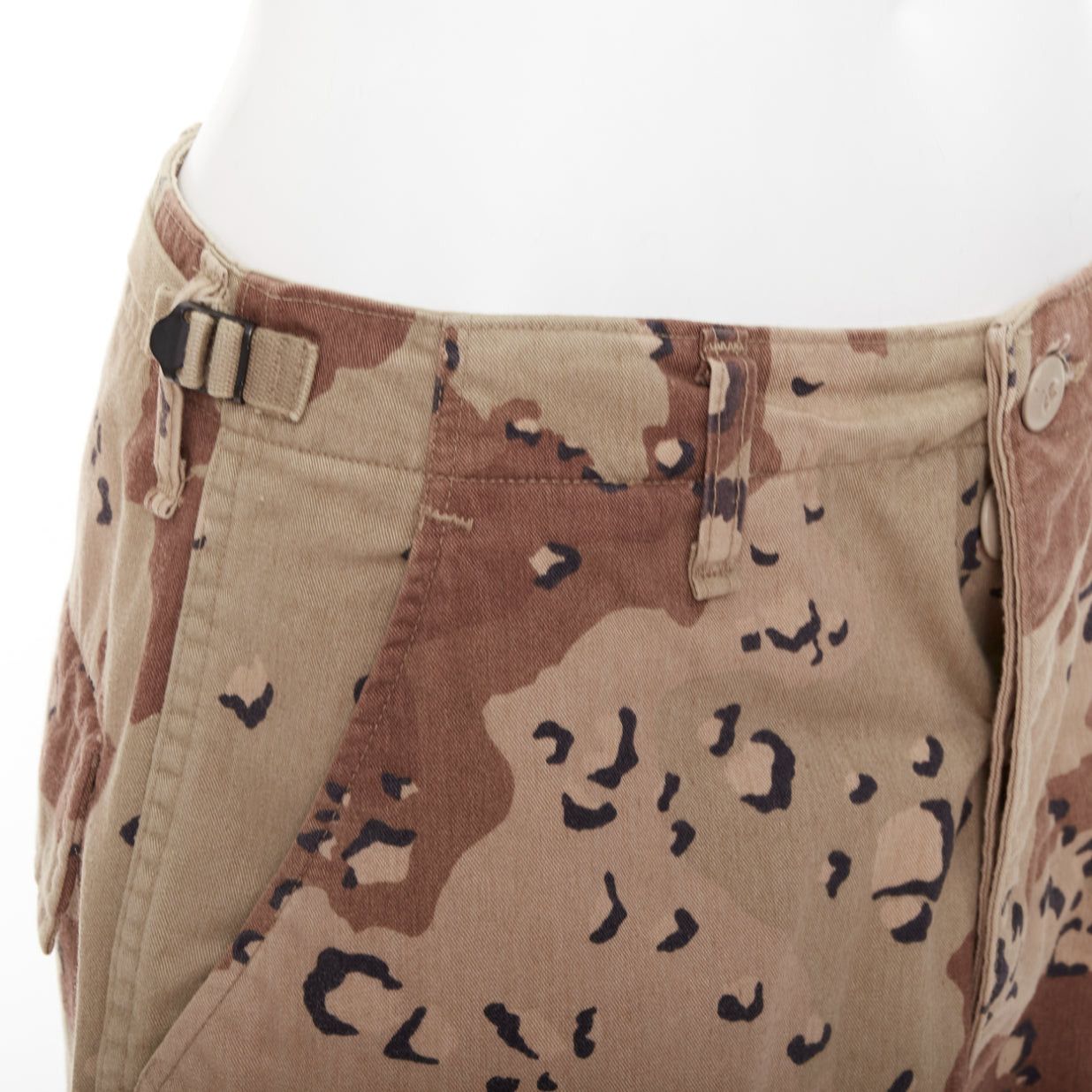 RE/DONE REDONE Desert Camo beige brown cotton blend camouflage cargo cropped pants S Size 27" / US 4 / IT 40 - 2 Thumbnail