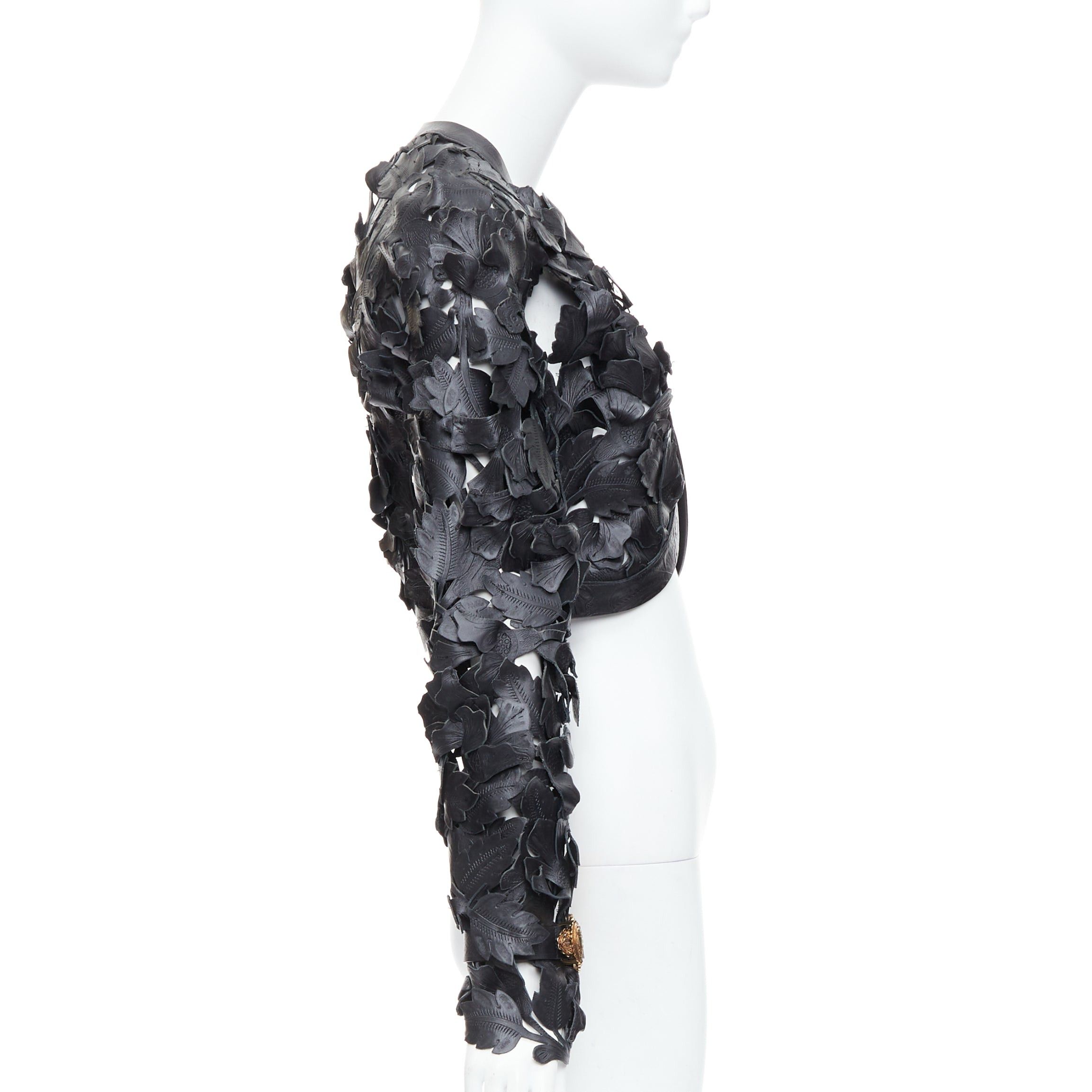 Alexander McQueen rare ALEXANDER MCQUEEN 2011 Runway black floral laser cut cropped leather jacket IT40 S Size S / US 4 / IT 40 - 4 Thumbnail