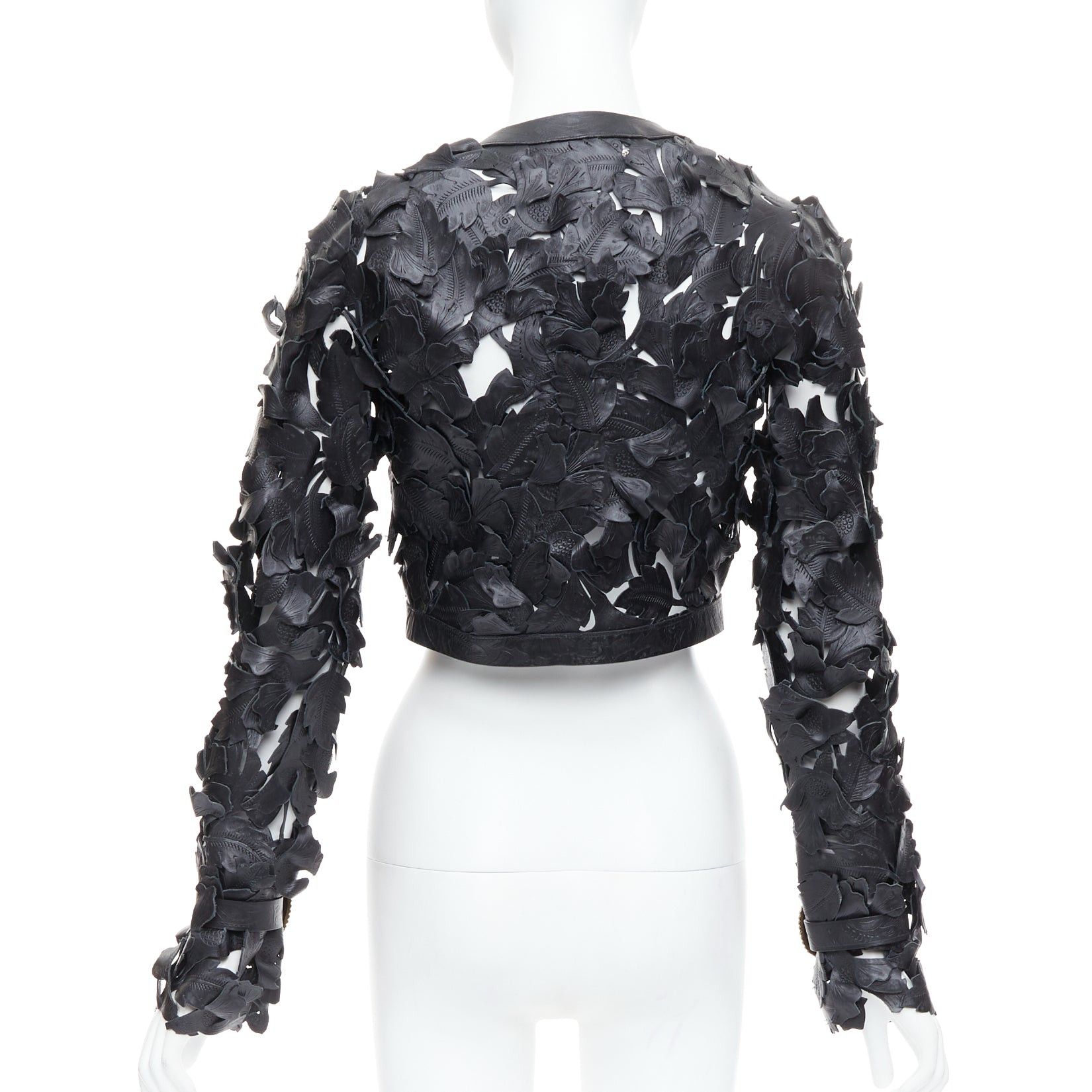 Alexander McQueen rare ALEXANDER MCQUEEN 2011 Runway black floral laser cut cropped leather jacket IT40 S Size S / US 4 / IT 40 - 5 Thumbnail