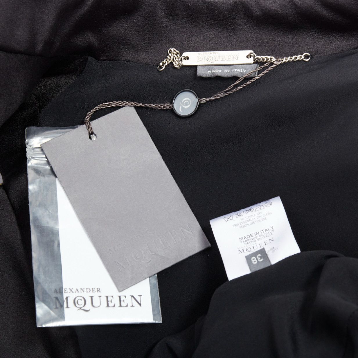 Alexander McQueen rare ALEXANDER MCQUEEN 2011 Runway black gold foliage embroidery crop military jacket IT38 XS Size XS / US 0-2 / IT 36-38 - 13 Thumbnail