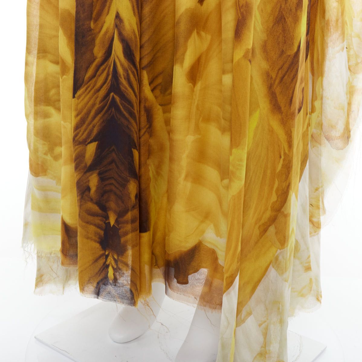 Alexander McQueen ALEXANDER MCQUEEN SS2011 Runway yellow gold embellished kaftan dress IT38 XS Size XS / US 0-2 / IT 36-38 - 10 Thumbnail