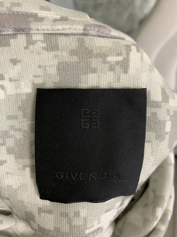 Givenchy Givenchy Multicolor Cotton Hooded Sweatshirt for Men 0089 Size US XL / EU 56 / 4 - 6 Thumbnail
