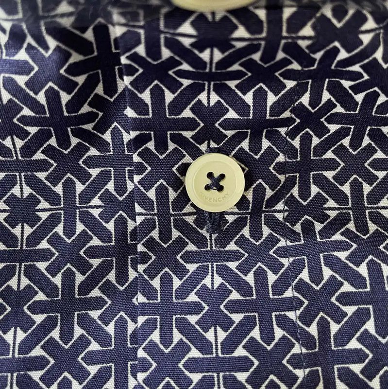 Givenchy Givenchy Light Blue Cotton Short Sleeve Shirt 0089 Size US XL / EU 56 / 4 - 4 Thumbnail