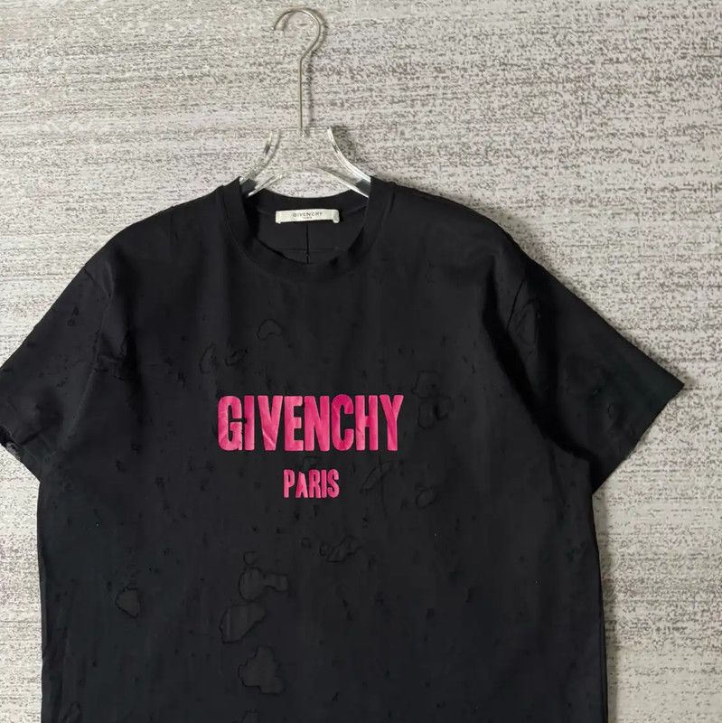 Givenchy Givenchy Black Cotton Graphic Short Sleeve T-Shirt 0089 Size US M / EU 48-50 / 2 - 5 Thumbnail