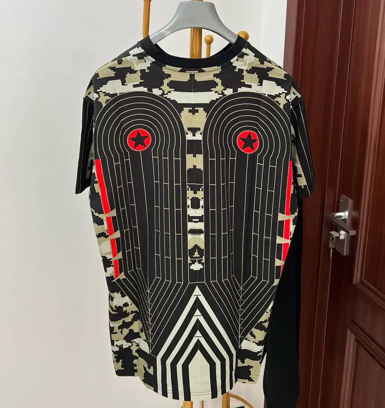 Givenchy Givenchy Multicolor Cotton Men's T-Shirt 0089 Size US S / EU 44-46 / 1 - 4 Thumbnail