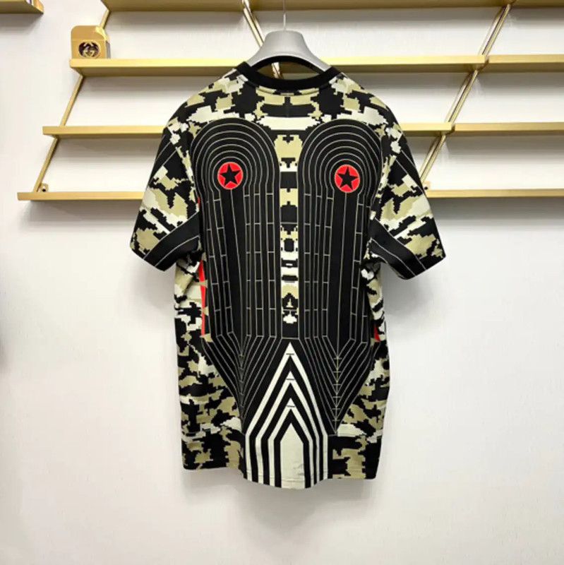 Givenchy Givenchy Multicolor Cotton Men's Short Sleeve Top 0089 Size US S / EU 44-46 / 1 - 4 Thumbnail
