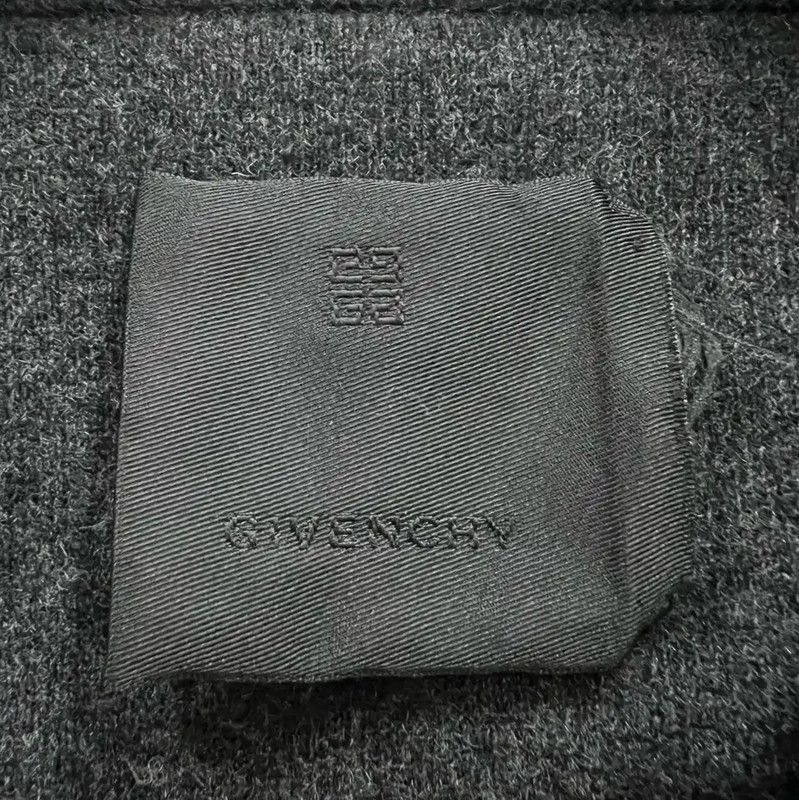 Givenchy Givenchy Men's Logo Knitted Sweater in Dark Gray 0089 Size US XXL / EU 58 / 5 - 2 Thumbnail