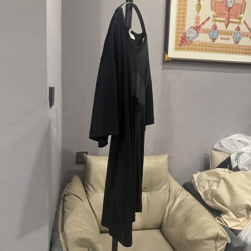 Givenchy Givenchy Black Cotton Oversized T-Shirt 0089 Size US XXL / EU 58 / 5 - 3 Thumbnail