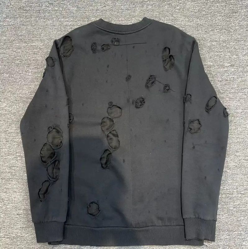 Givenchy Givenchy Black Cotton Blend Distressed Sweatshirt 0089 Size US S / EU 44-46 / 1 - 2 Thumbnail