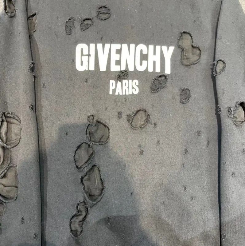 Givenchy Givenchy Black Cotton Blend Distressed Sweatshirt 0089 Size US S / EU 44-46 / 1 - 3 Thumbnail