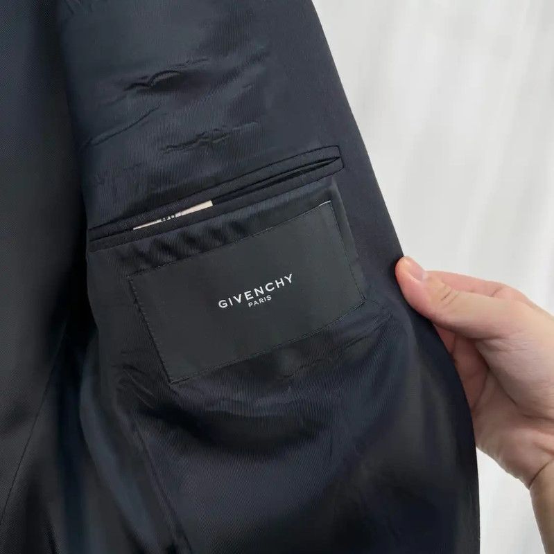 Givenchy Givenchy Black Wool Mid-Length Men's Coat 0089 Size US S / EU 44-46 / 1 - 5 Thumbnail