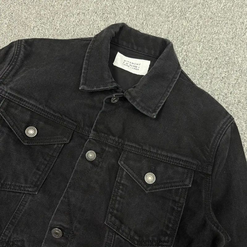 Givenchy Givenchy Black Denim Jacket for Men 0089 Size US S / EU 44-46 / 1 - 3 Thumbnail