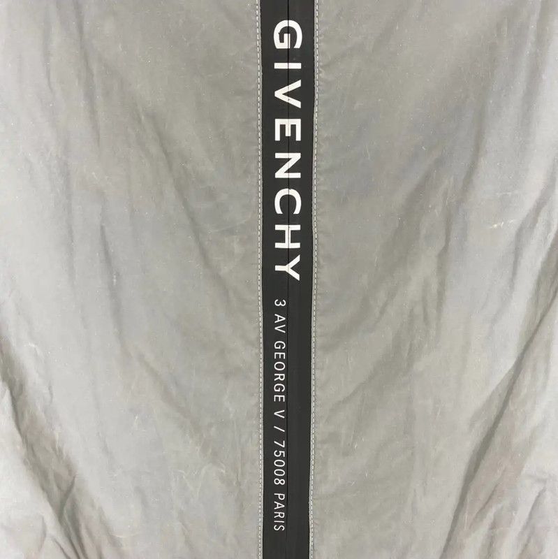 Givenchy Givenchy Men's Silver Long Sleeve Outerwear 0089 Size US S / EU 44-46 / 1 - 5 Thumbnail
