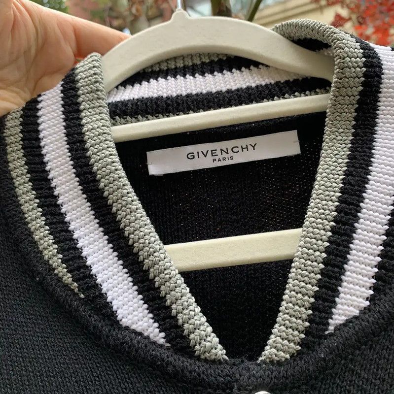 Givenchy Givenchy Black Wool Men's Cardigan with 17 Patch 0089 Size US S / EU 44-46 / 1 - 5 Thumbnail