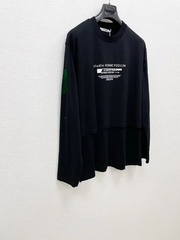 Givenchy Givenchy Black Long Sleeve T-Shirt for Men 0089 Size US L / EU 52-54 / 3 - 4 Thumbnail
