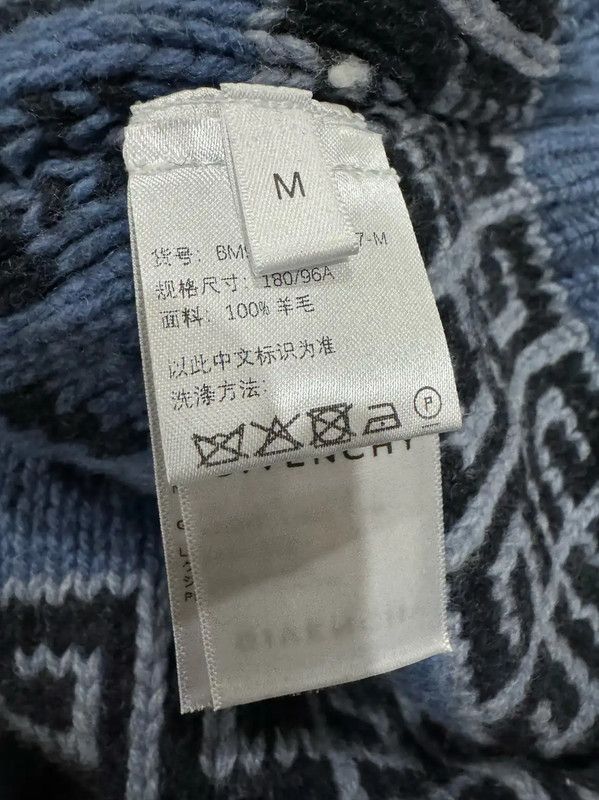 Givenchy Givenchy Knit Sweater in Blue Wool 0089 Size US M / EU 48-50 / 2 - 4 Thumbnail